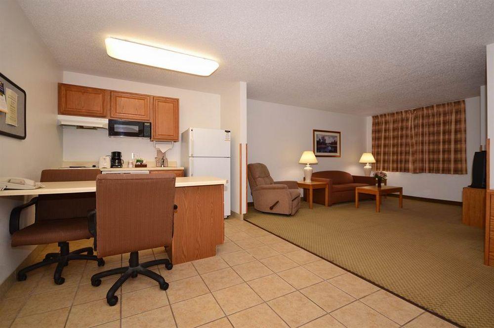 Mainstay Suites Cedar Rapids North - Marion Einrichtungen foto