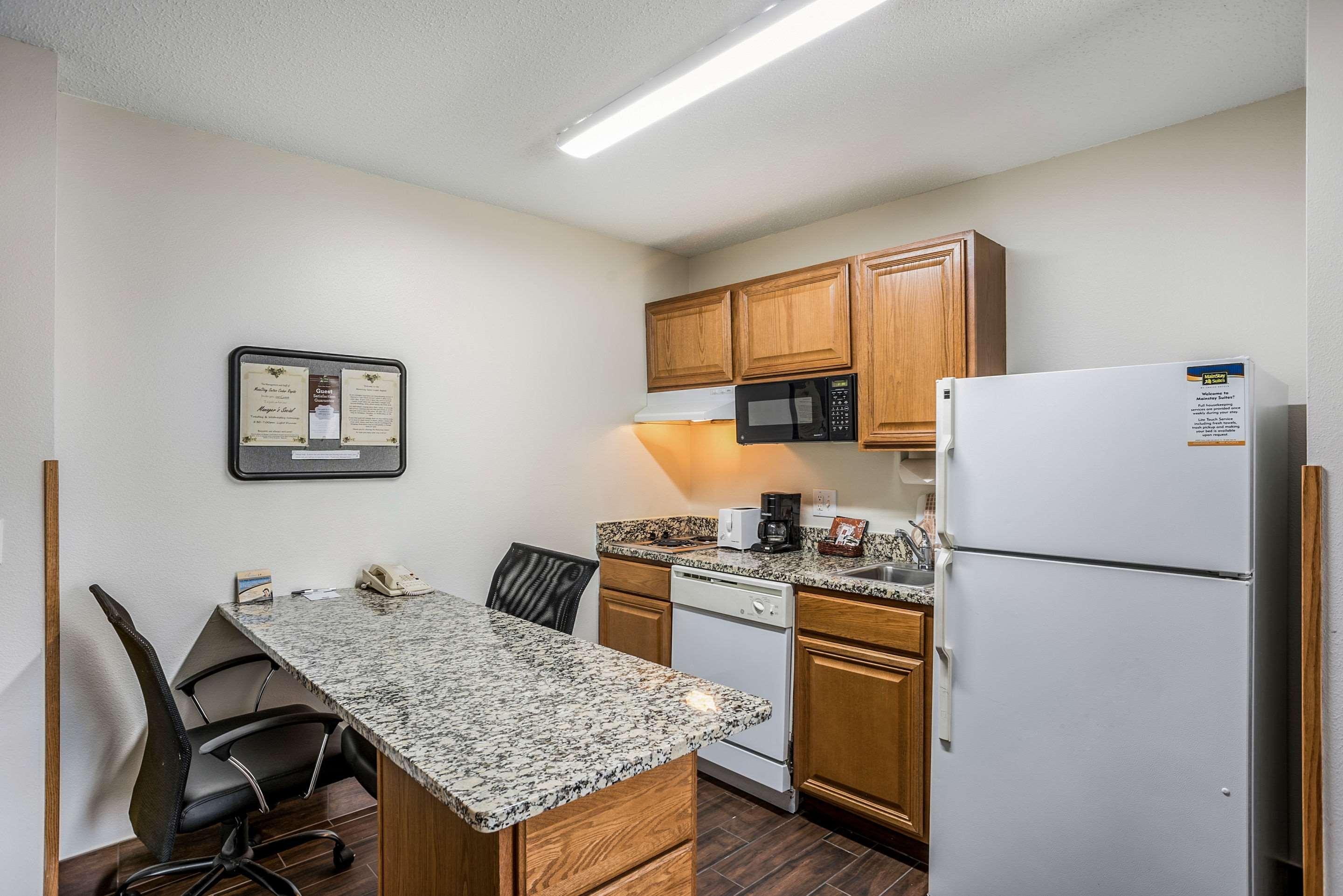 Mainstay Suites Cedar Rapids North - Marion Exterior foto