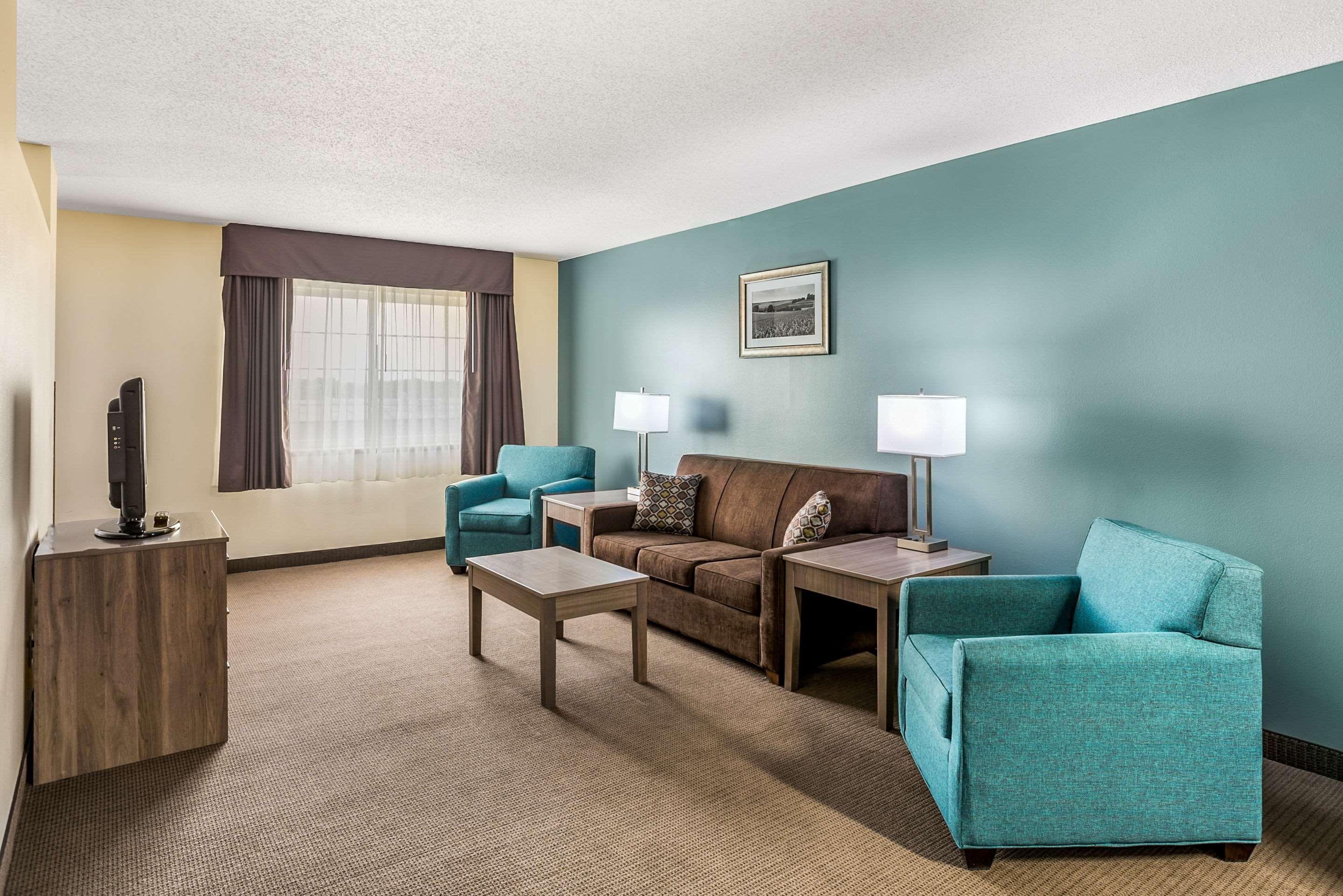 Mainstay Suites Cedar Rapids North - Marion Exterior foto