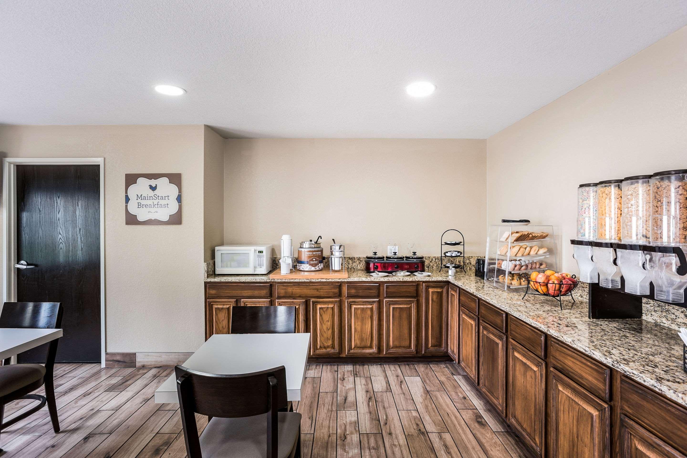 Mainstay Suites Cedar Rapids North - Marion Exterior foto